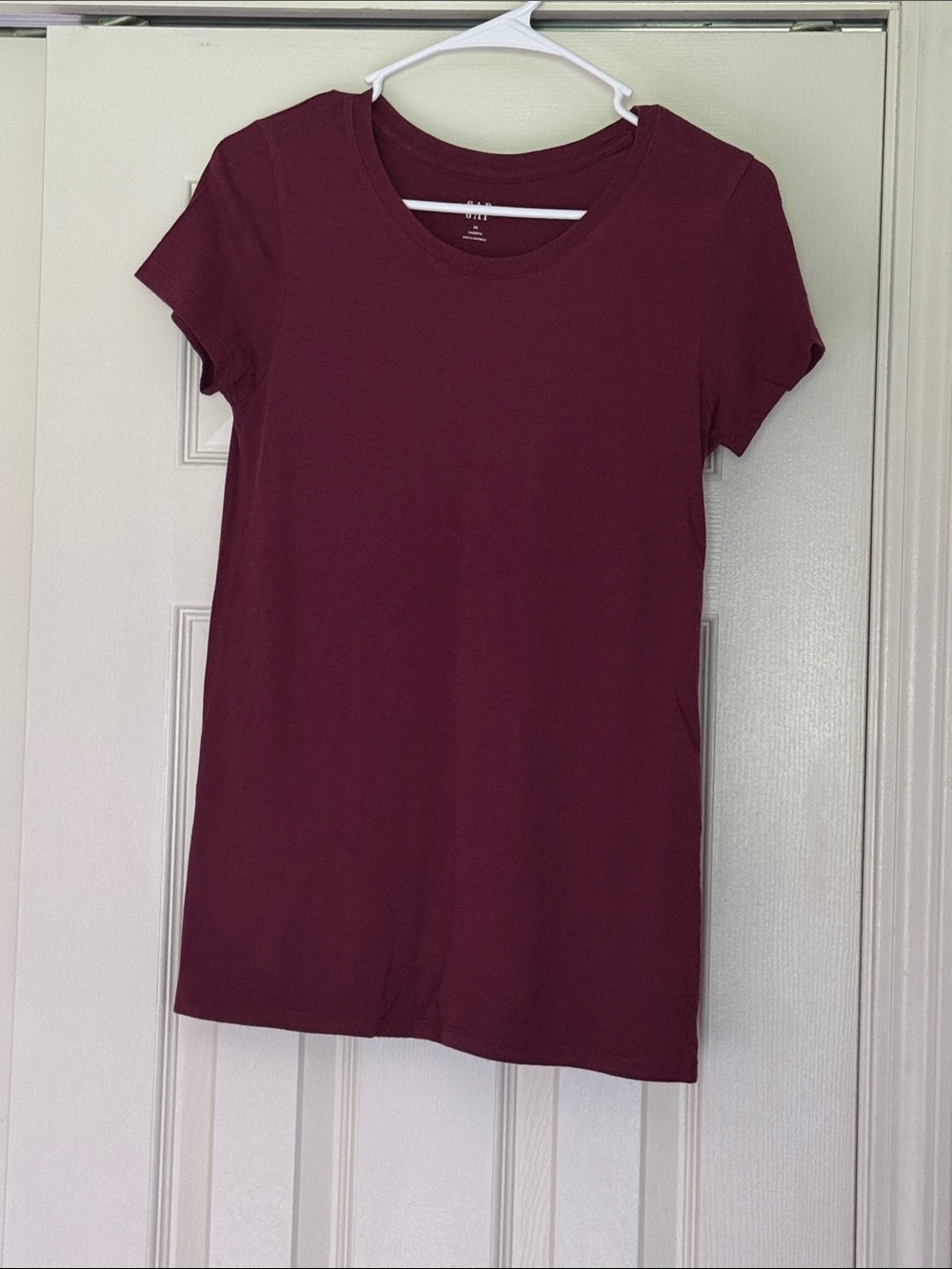 GAP Factory Women's Short-Sleeve Crewneck Tee - Wine